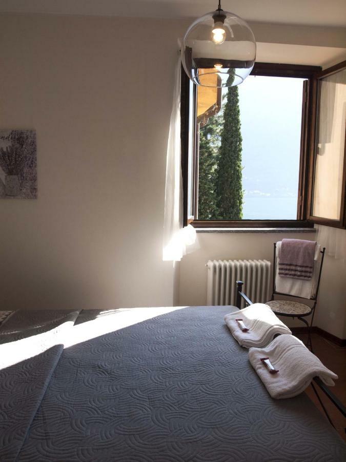 Casa Marina - Appartamento Nel Residence Di Нессо Экстерьер фото
